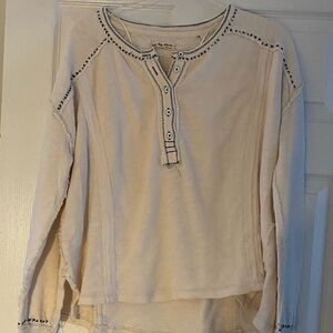 Free People size M long sleeve Henley ivory/offwhite and blue top